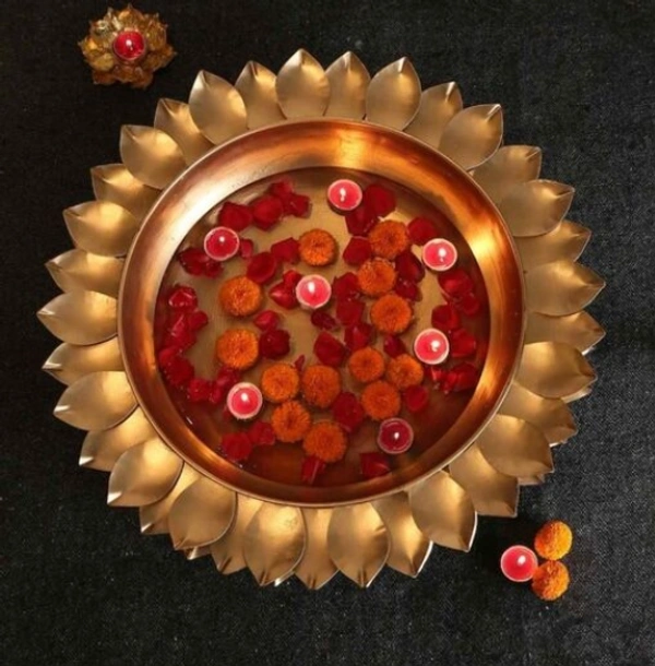 GOLDEN COLOR DESINER URLI FOR DIWALI - Golden, Iron, Pack of1